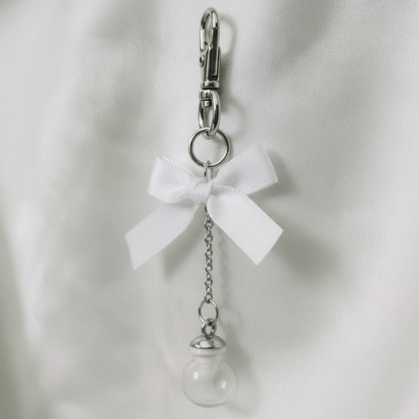 Aestora Keychain