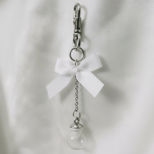 Aestora Keychain