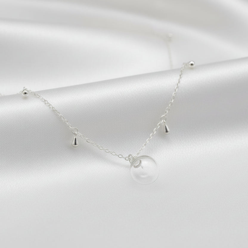 Aestora Necklace